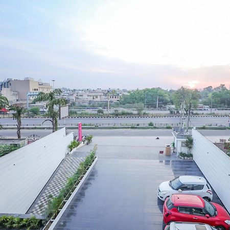 Regenta Place Phagwara By Royal Orchid Hotels Limited Esterno foto