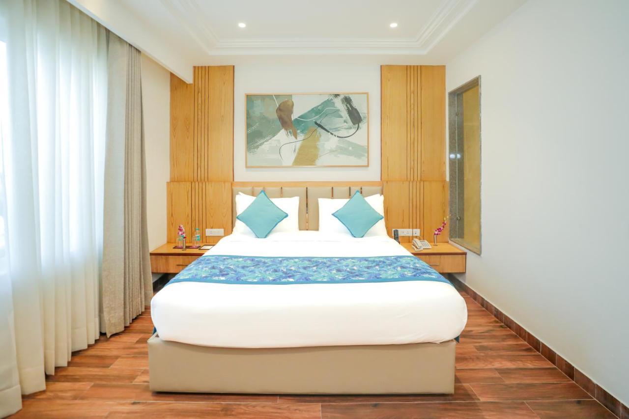 Regenta Place Phagwara By Royal Orchid Hotels Limited Esterno foto