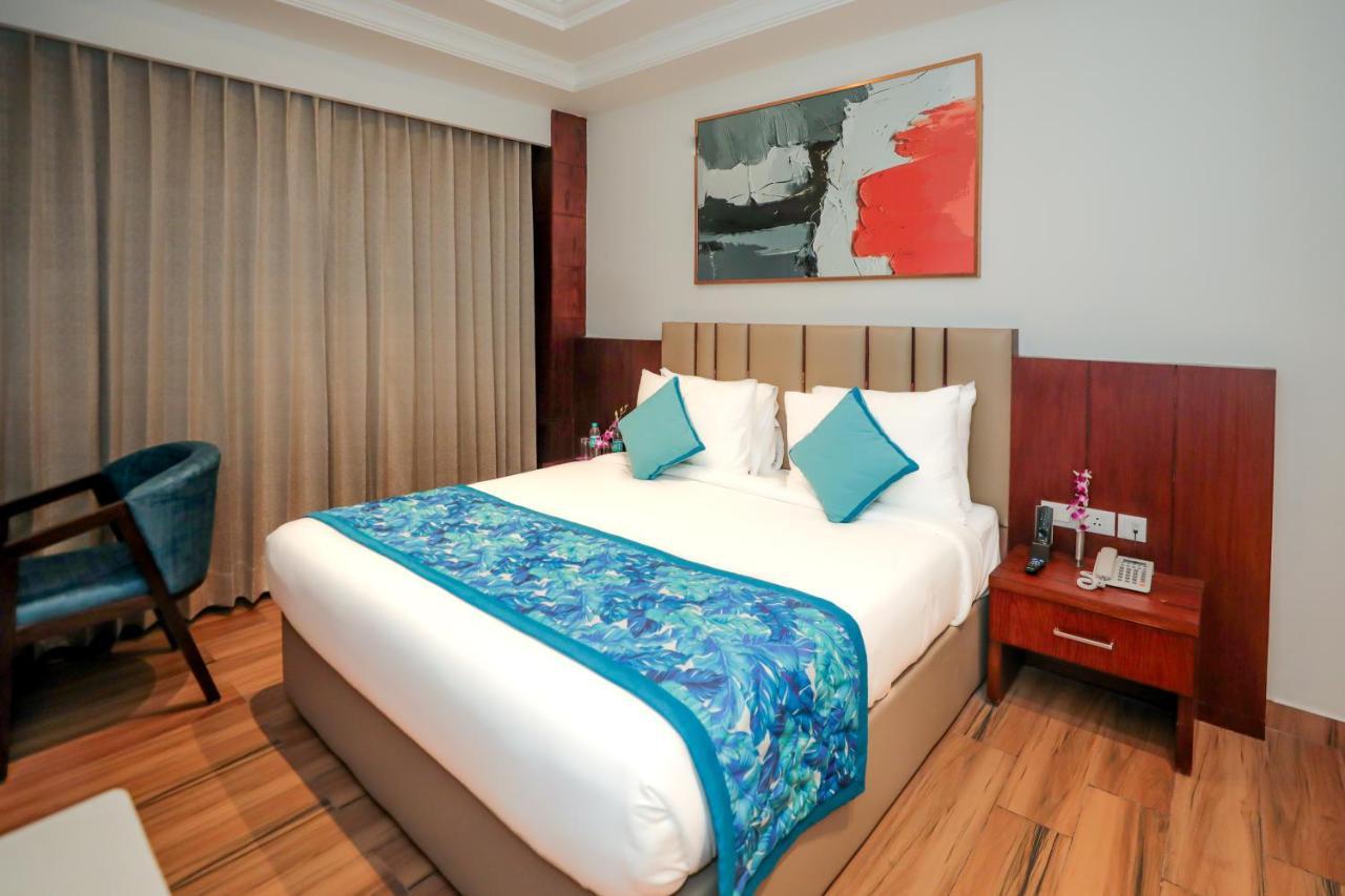 Regenta Place Phagwara By Royal Orchid Hotels Limited Esterno foto