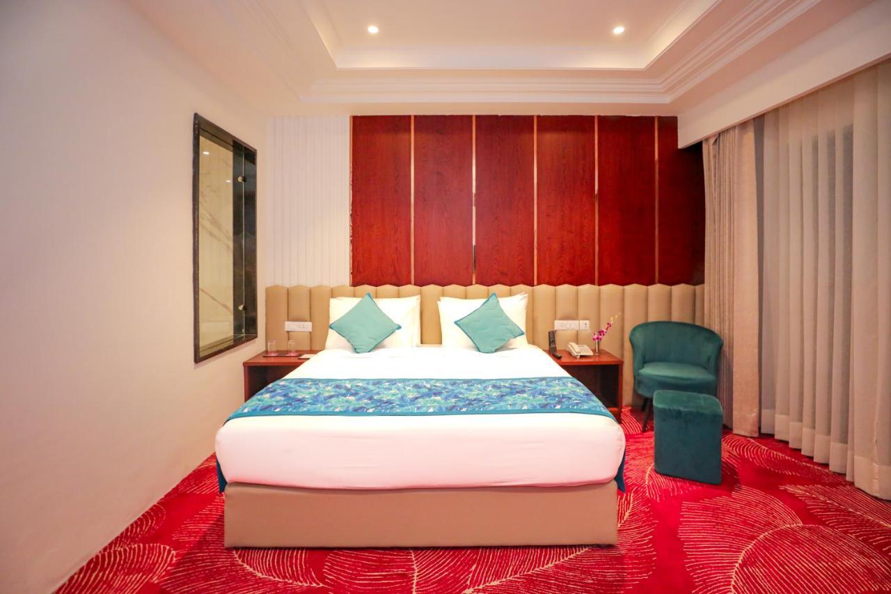 Regenta Place Phagwara By Royal Orchid Hotels Limited Esterno foto