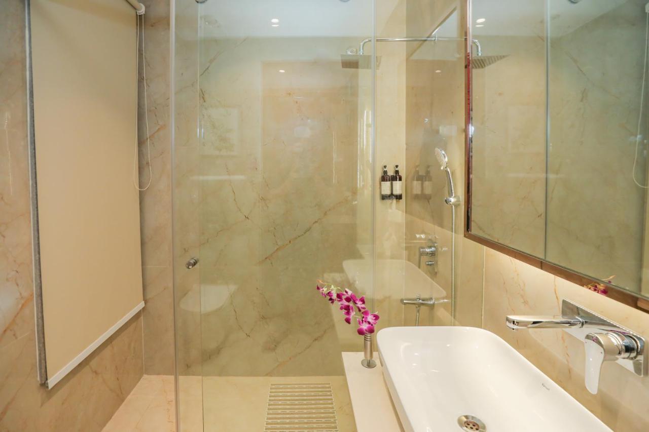 Regenta Place Phagwara By Royal Orchid Hotels Limited Esterno foto