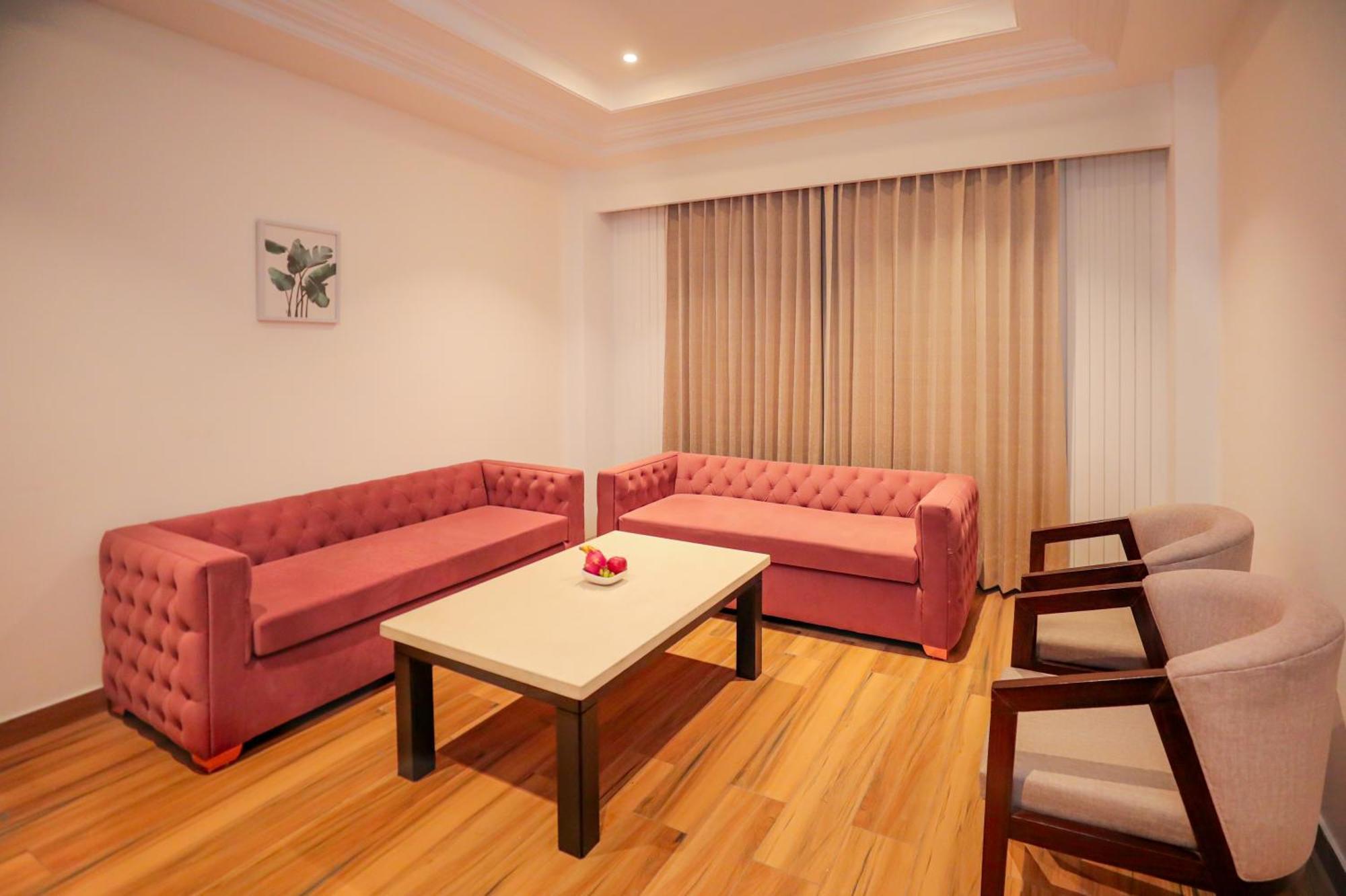 Regenta Place Phagwara By Royal Orchid Hotels Limited Esterno foto